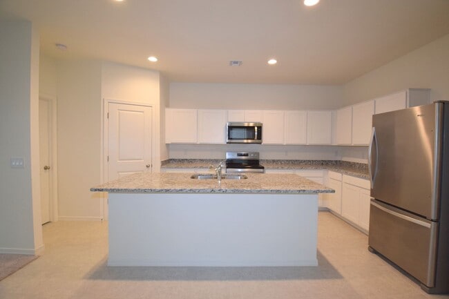 Photo - Practically new 4 bed 3 bath home in Mission Royale!