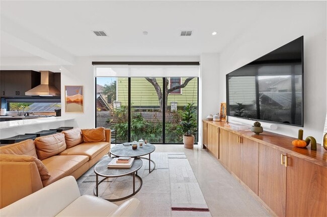 Photo - 1208 Hillside Ave