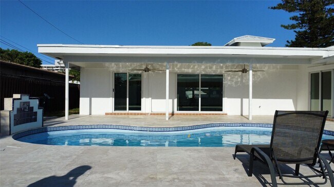 Photo - 4761 NE 28th Ave