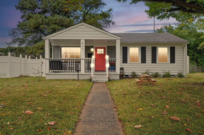 Photo - 837 Tifton St