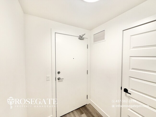 Photo - Modern Corner Condo with Balcony, Parking ... Unit 416