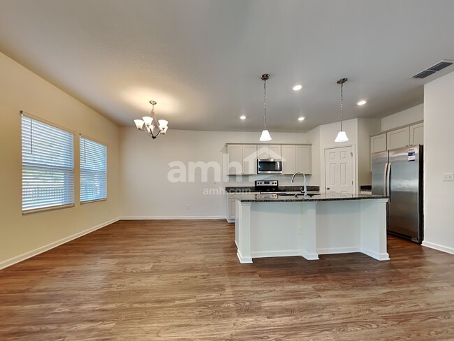 Photo - 155 E Jayce Way