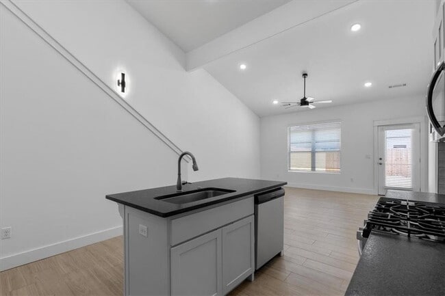 Photo - 717 Sun Meadows Loop