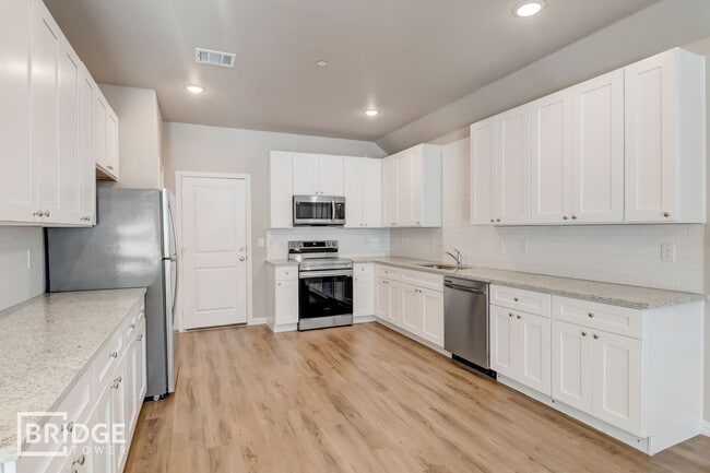 Building Photo - JUNIPER PLAN