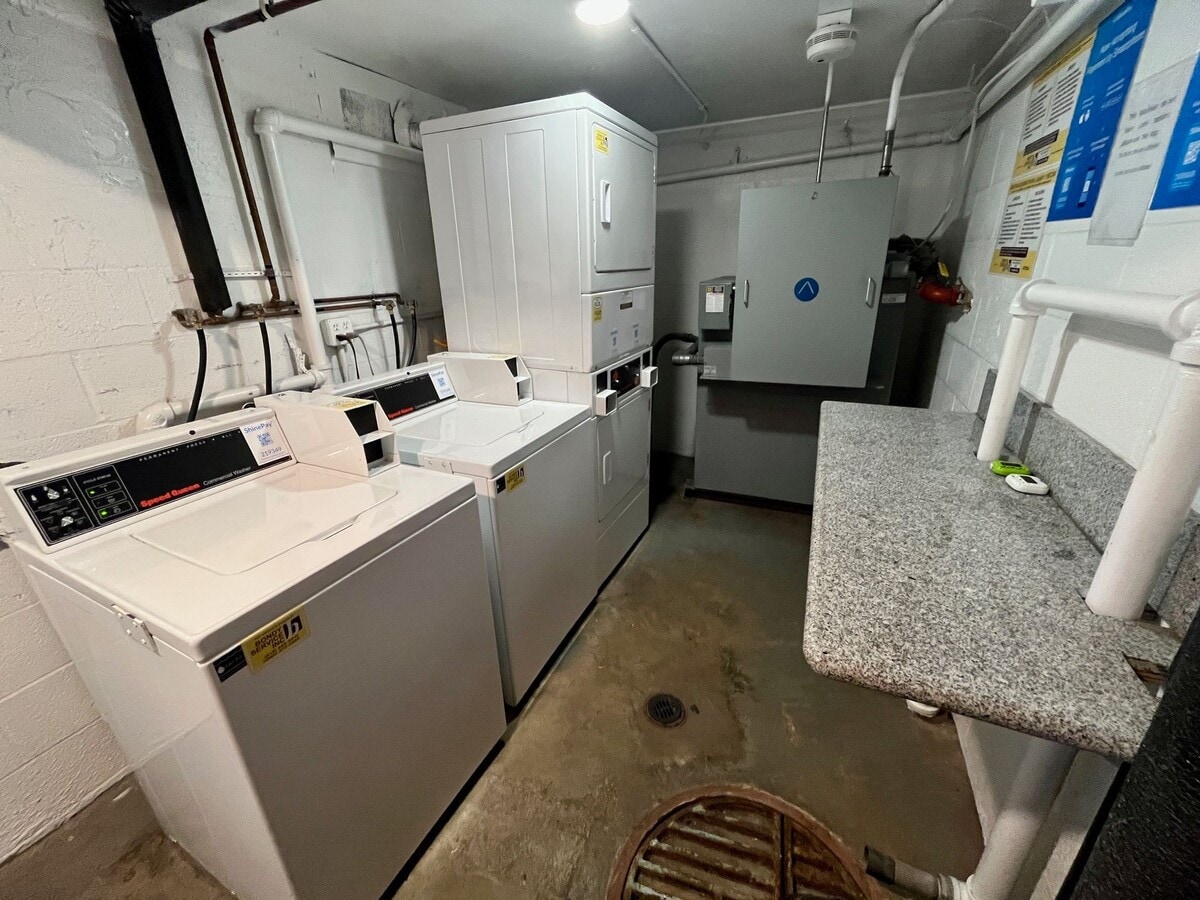 Photo - 204 Washington Ave