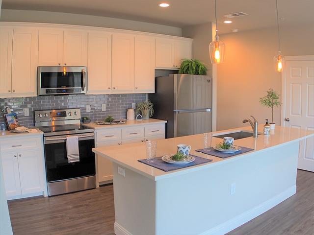 Photo - 1601 Riney Rd