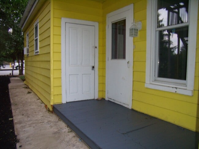 Photo - 14-16 S. Franklin St. Unidad 16