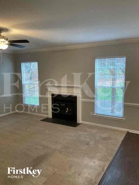 Photo - 127 Meandering Way Ln