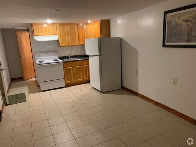 Building Photo - 1003 S 3rd St Unit Basement Rental