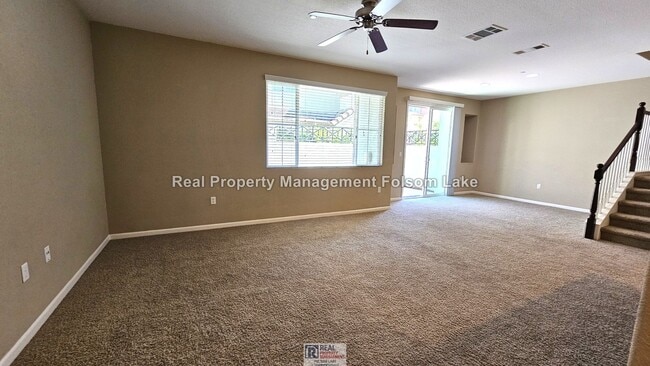 Photo - 3 Bed 2.5 Bath | Large Patio | Rivage in the Parkway