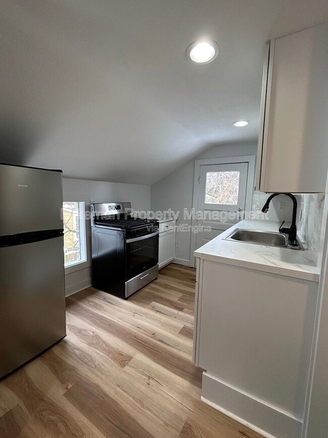 Photo - 810 Grant St Unidad 2