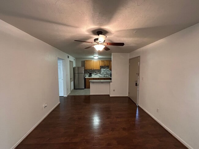 Photo - Walk to Campus from your Downstairs Flat