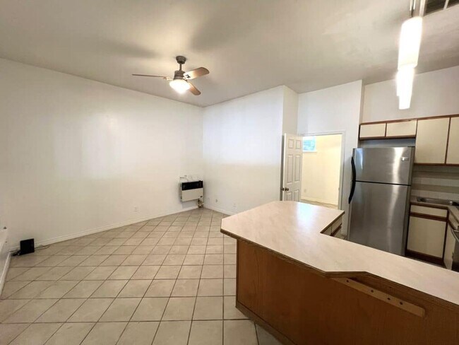 Photo - Preleasing One Bedroom on the Hill