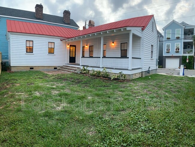 Photo - 5 Sheppard St