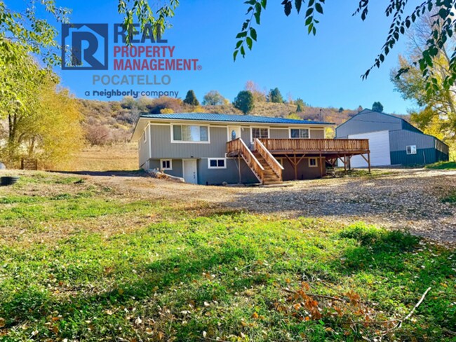 Photo - Beautiful 5 bed 2 bath country living - 5+...