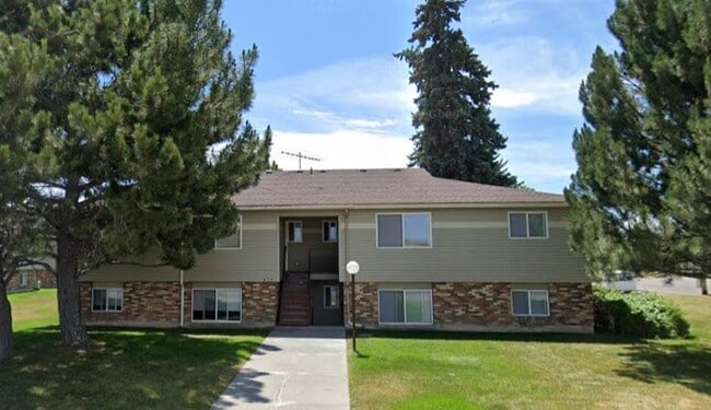 Building Photo - 160 N 1st St W Rental