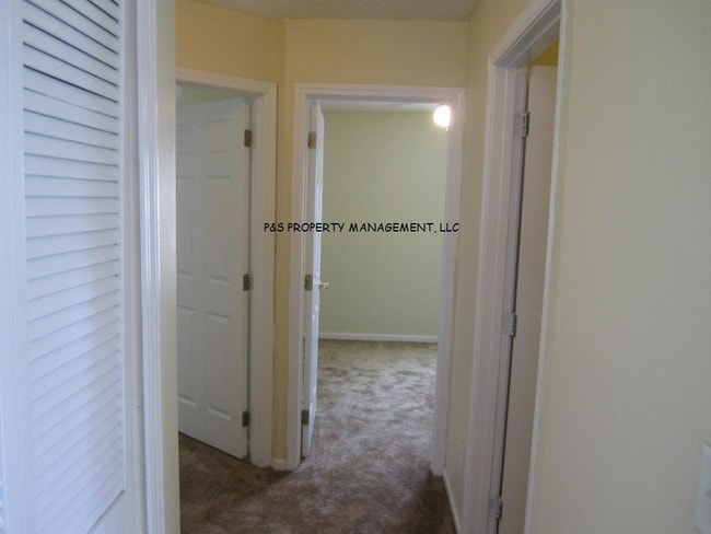 Photo - 7493 International Village Dr