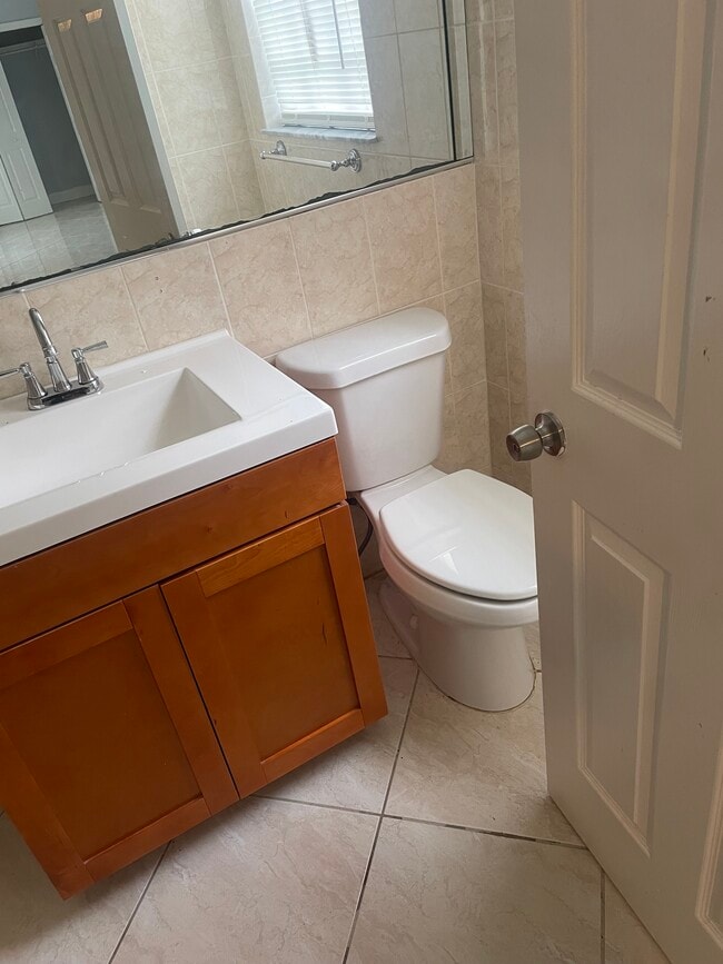 Photo - 3380 NW 39th St