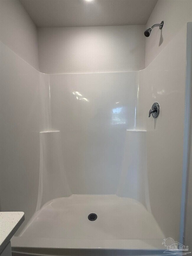 Photo - 111 Anhinga St