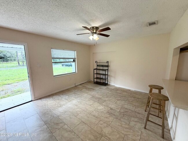 2052 Navaho Ave Unit A