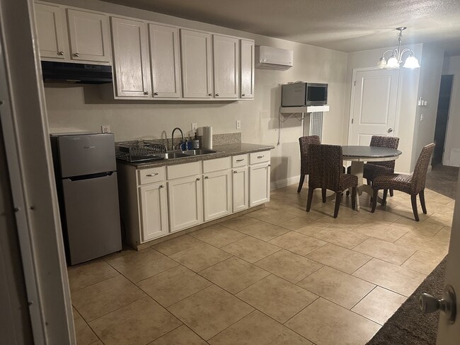 Photo - 43022 Apache Rnch Rd