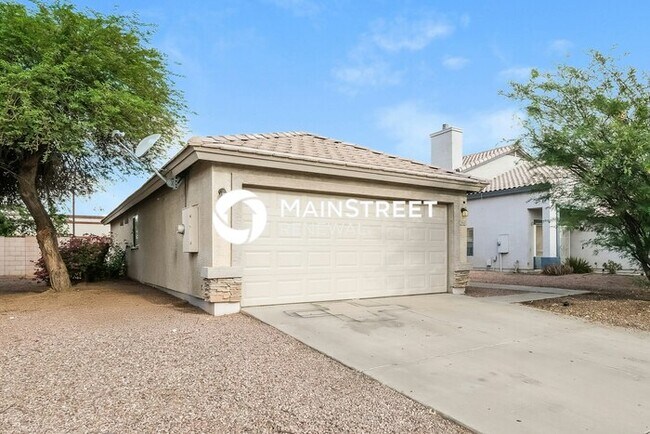 3 Bedroom Pet-Friendly Home in Avondale, AZ with Main Street Renewal