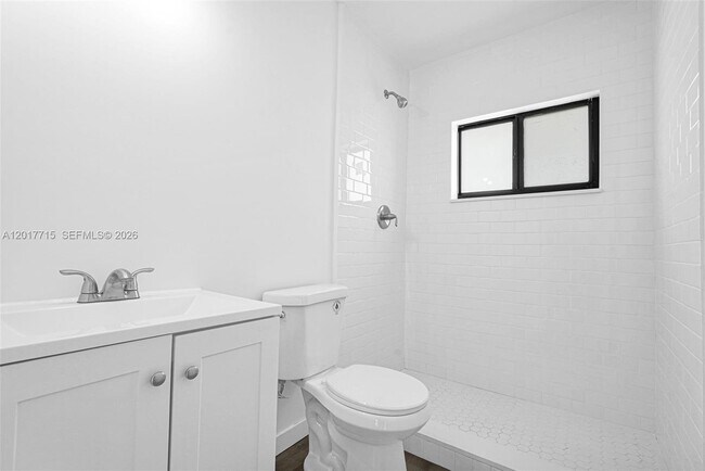 Photo - 13210 Memorial Hwy Unit 214