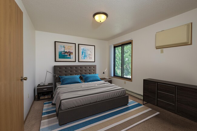 Fargo, ND Hazelwood Townhomes | Bedroom