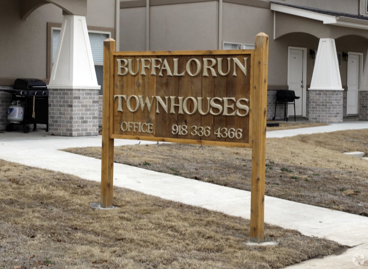 Photo - Buffalo Run Townhouses