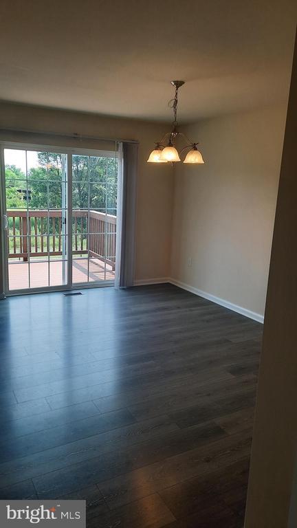 Photo - 823 Admiral's Quay Dr