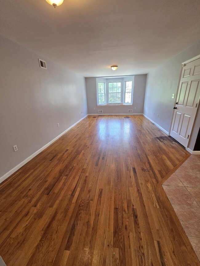 Photo - 504 S 14th St Unidad 1