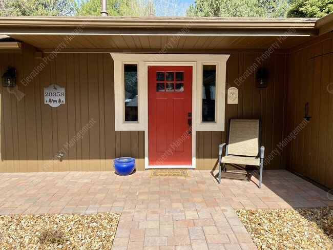 Photo - Spacious 2 BR Bend Home in Forested Cul-de...
