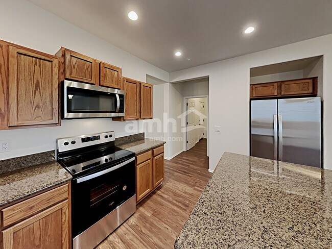 Photo - 1232 W Desert Hollow Dr