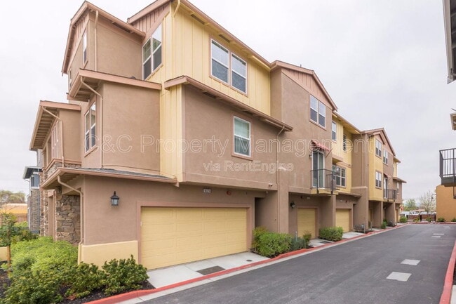 Photo - 1657 Prime Pl