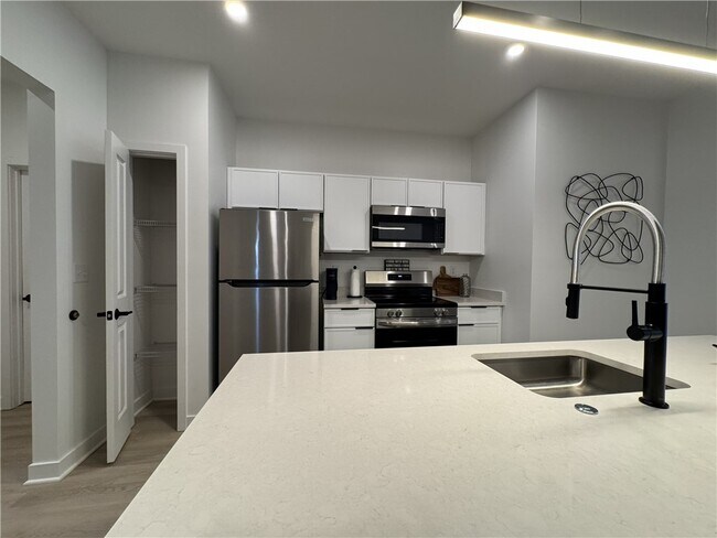 401 Erie Rdg Dr