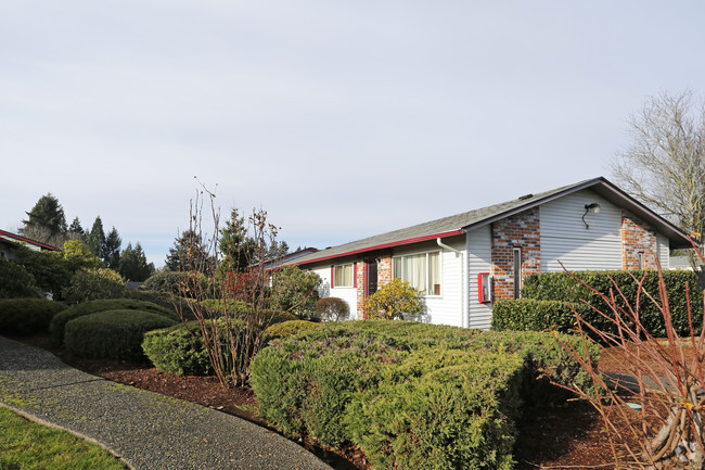 Building Photo - Pleasant Square Apartments