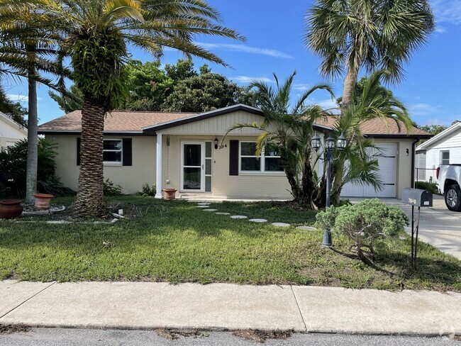 Building Photo - 7040 Brentwood Dr Rental