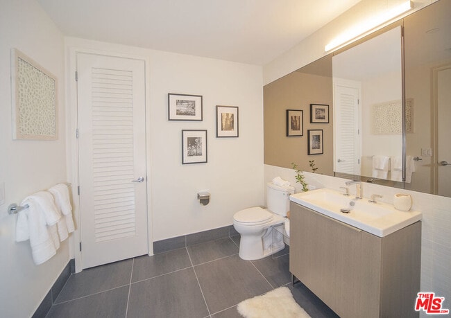 Photo - 889 Francisco St Unit 3308