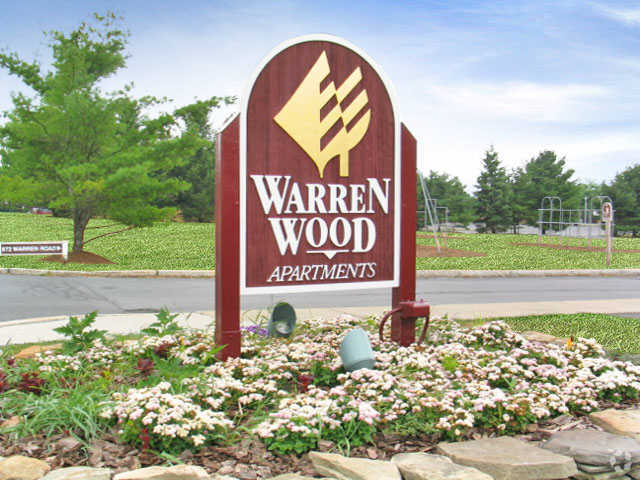 Entrada - Warren Wood