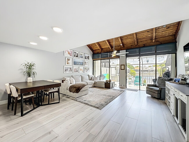 Photo - 11313 NW 15th St