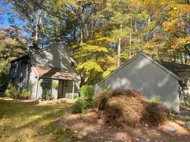 Photo - 11 Clover Ct