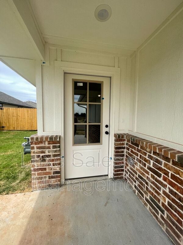 Photo - 10601 Lawson Ln