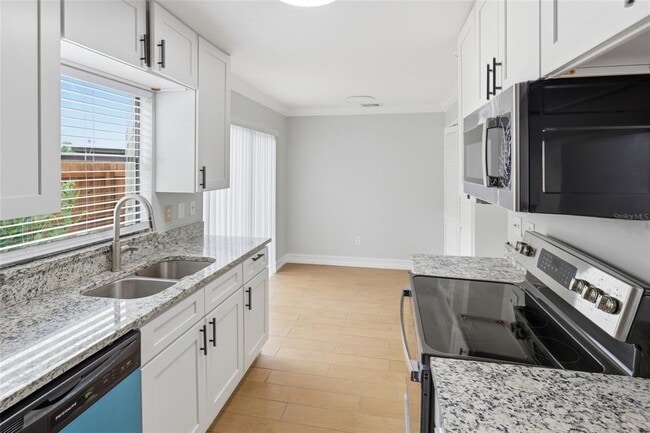Photo - 1600 Little Falls Cir