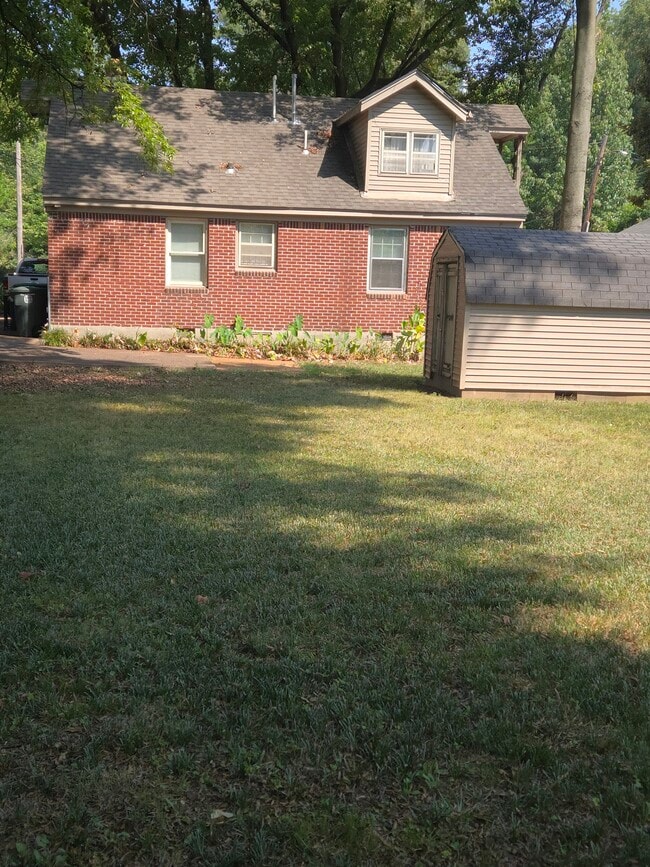Photo - 2691 Milton Ave