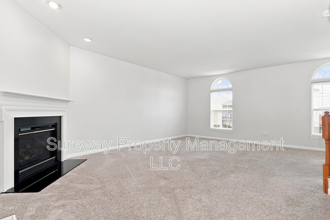 Photo - 7 Swan Ct