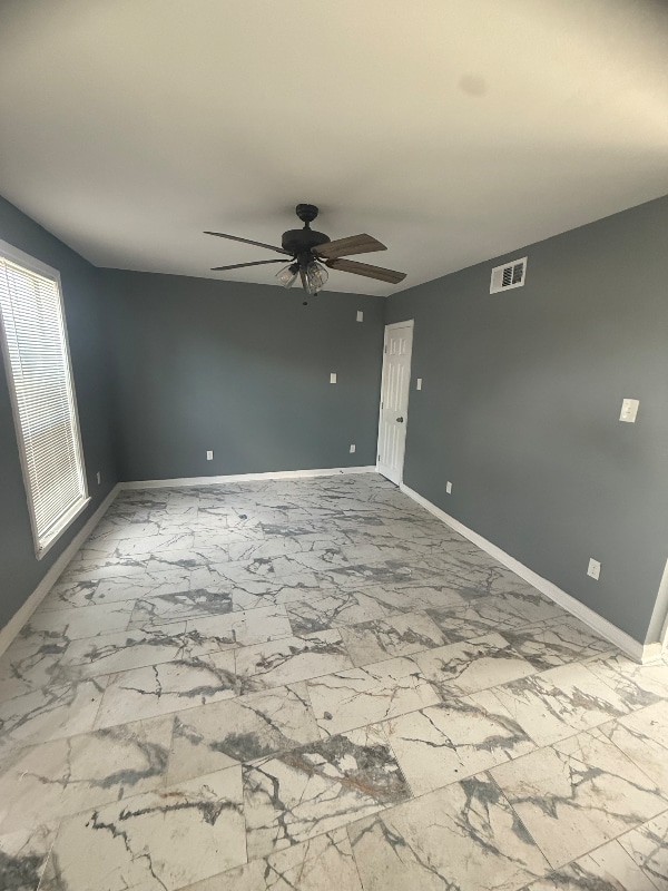 Building Photo - 4938 Lonely Oak Dr Rental