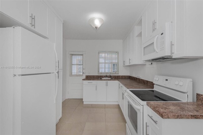 Photo - 4200 NW 14th Ave Unit 4202