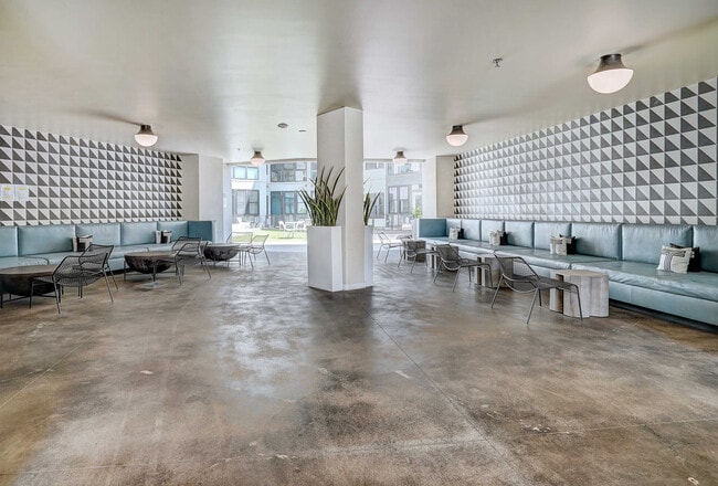 Photo - 800 Embassy Dr Unit 319