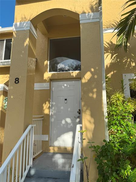 Building Photo - 21270 NE 8th Ct Unit 8 Rental