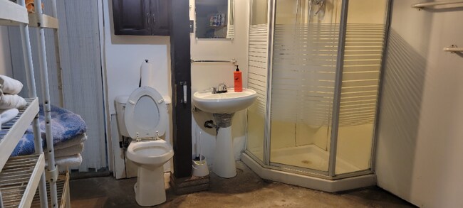 Photo - 7330 S Yates Blvd Unidad Apt 1